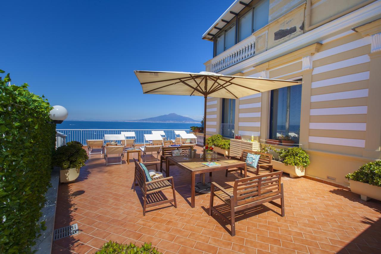 Frühstückspension La Terrazza 38 2*